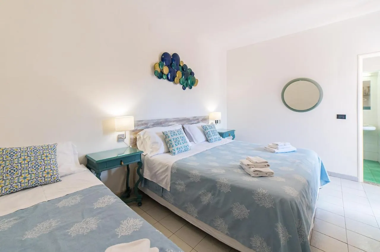 Hotel Villino Gallodoro Taormina 2*,