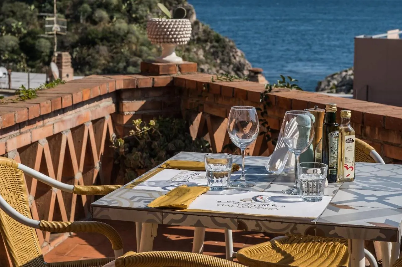 **  Hotel Villino Gallodoro Taormina Itália